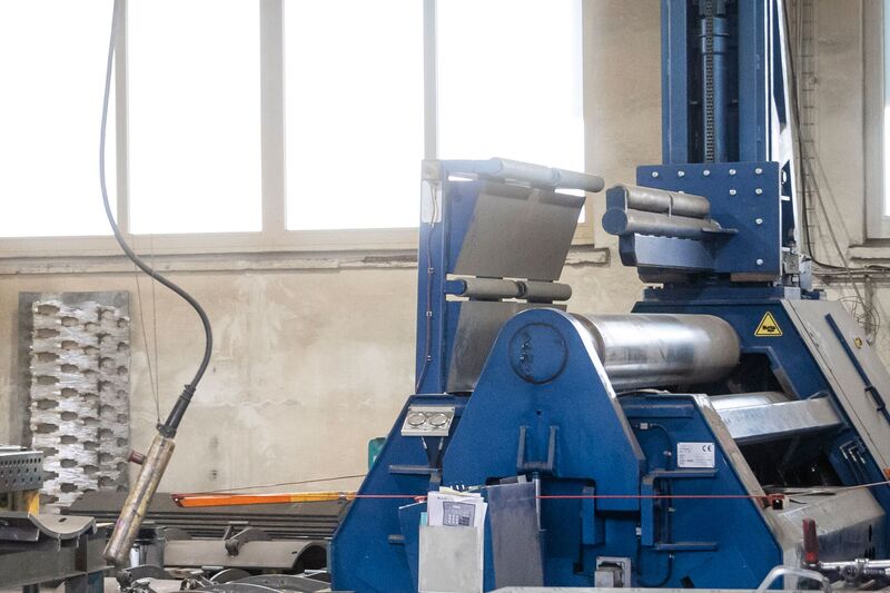 Vierwalzen Rundbiegemaschine CNC gesteuert